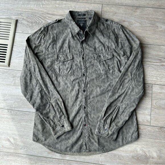 Guess Dillon Military Style Slim  Fit Button Down Shirt - Picture 3 of 13